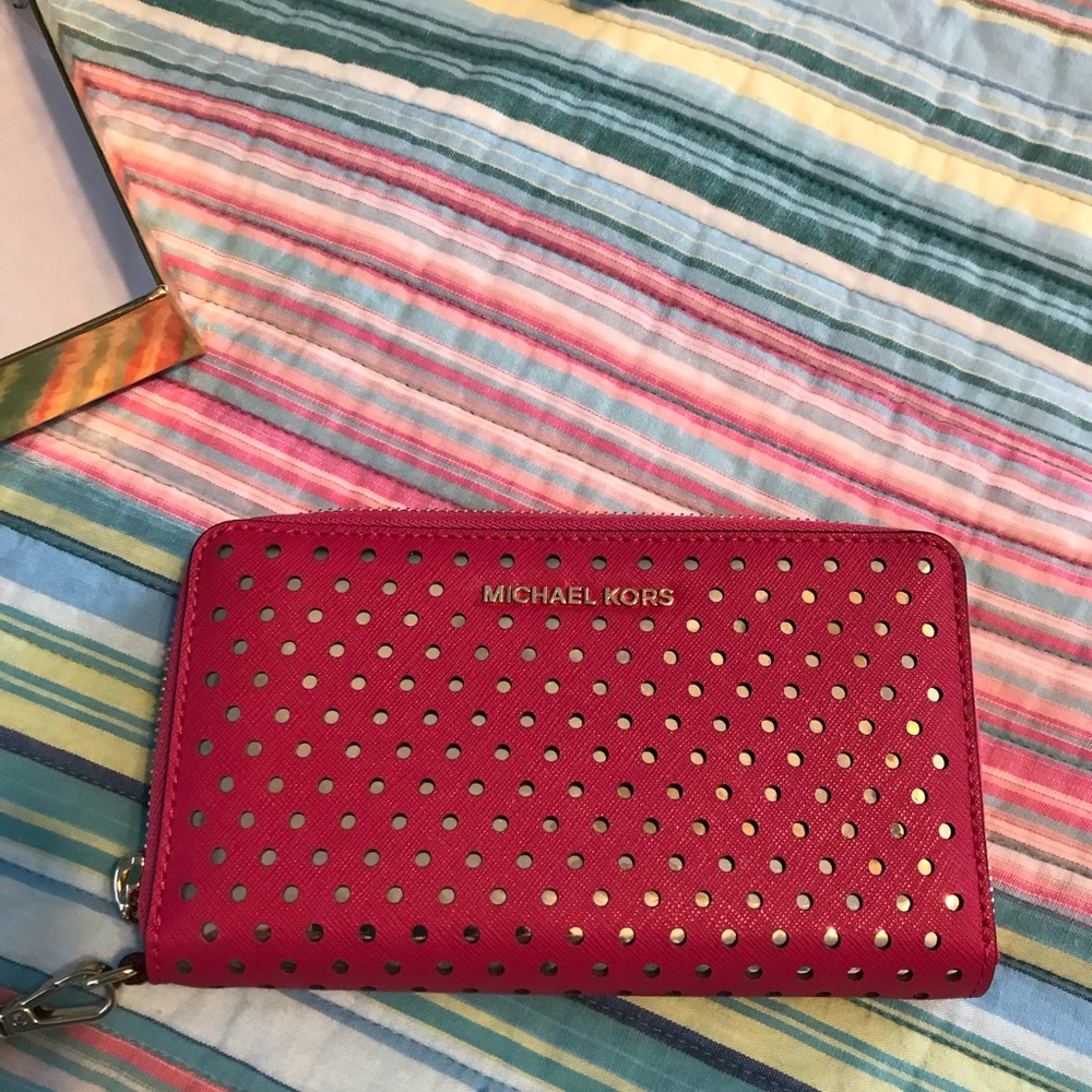 Wristlet